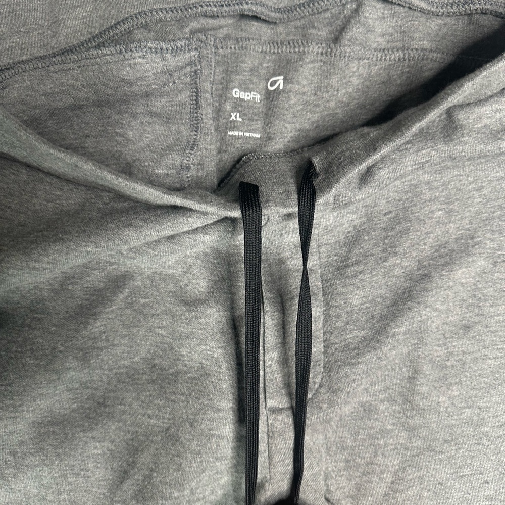 GAPfit Gray Drawstring Sweatpants Joggers - Picture 7 of 13
